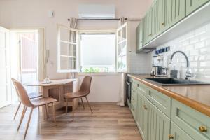 Exotic House Close to the Beach