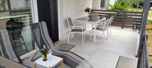 Studio Apartment Love