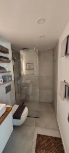 Studio Apartment Love 