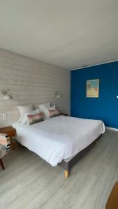 Hotels Hotel Saint-Clair, cote Plage : photos des chambres