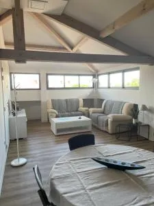 LOFT VILLEBOURBON 40 m2 avec parking - 卡斯特尔萨拉桑