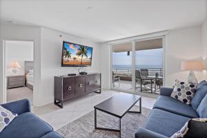 Gated beachfront condo with nice views, pools and gym