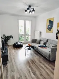 Apartament z parkingiem - Toszek