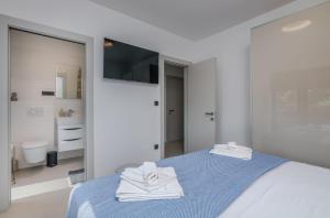 Tea Deluxe Apartment with private Pool