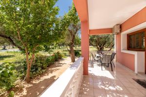One-Bedroom Apartment room in Arazzo Holiday Villa