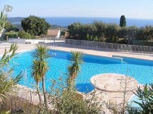 Villa pour 8 pers avec piscine et terrasse, La Croix-Valmer - FR-1-726-18