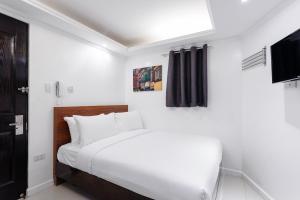 Nest Nano Suites Poblacion - Makati