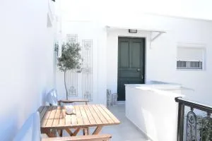 Cute Studio in Milos - 特里皮蒂