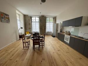 Appartements Superbe appartement lumineux : photos des chambres