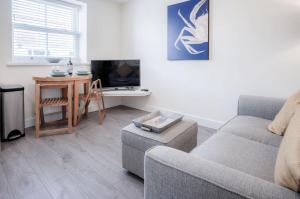 Myrtle - 1 Bedroom Apartment - Saundersfoot