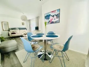 Modern 1 bedroom appart for 4, 10min from Arena & center - Petsamo