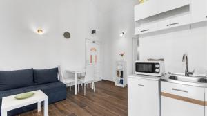 Apartment Anja with Balcony 