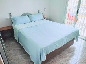 Holiday home + private car park