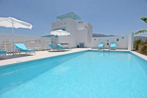 Xenos Villa 7 with a Private pool near the sea