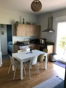 Petit Gîte de Javernières Rez de jardin - 维列莫尔贡