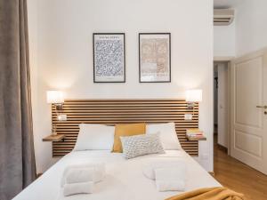The Best Rent - Spacious three-bedroom apartment near the Colosseum