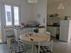 MAR SANTINI B&B - 卡萨尔博迪诺