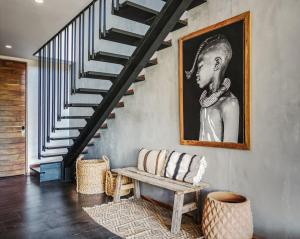 Divine 1BR PH with Private Pool and Spectacular Pools