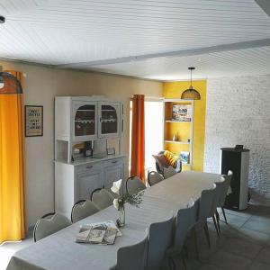 Maisons de vacances Les gites du buisson : photos des chambres