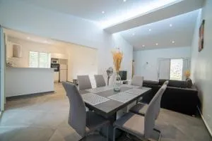 PROMO ! Charmant havre de paix ventilé en campagne - Caraque