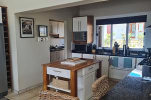 25 Hazyview Drakensburg Mountain Views