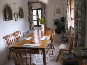 Villas 17th Century Stone House, Pool, Air-Conditioned : photos des chambres