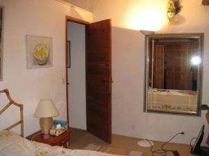 Villas 17th Century Stone House, Pool, Air-Conditioned : photos des chambres