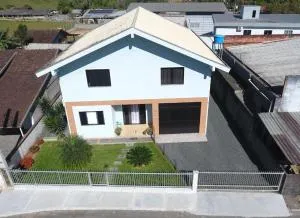 Kamke's Haus III - Servo