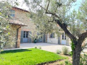 Villa la Madonna with pool and padelcourt