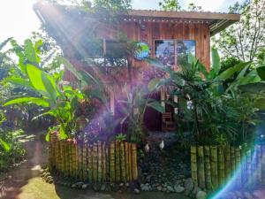 Phòng Giường Đôi Hạng Bình Dân (Budget Double Room)