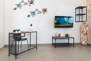 GuestHost - Santa Lucia Charming Apartment with Terrace