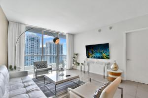 Water front Icon Brickell, W Hotel building