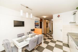 Apartment Mihaela