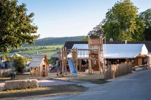 Campings Huttopia Meursault : photos des chambres