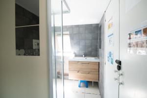 Appartements MAISON VIEUX LILLE 3 chambres parking prive gratuit 24H24H Acces : photos des chambres