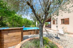 Maisons de vacances Gite Provencal Avec Vue, Climatis : photos des chambres