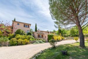 Maisons de vacances Gite Provencal Avec Vue, Climatis : Maison de Vacances