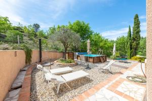 Maisons de vacances Gite Provencal Avec Vue, Climatis : photos des chambres