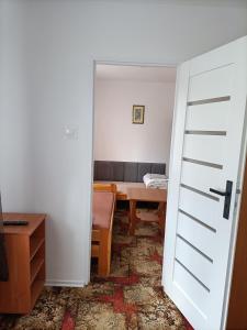 Quadruple Room with Private Bathroom room in Jasionka 2