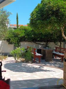 Villa Pagar - with hydromassage pool, pets friendly and fresh rooms interior 2026