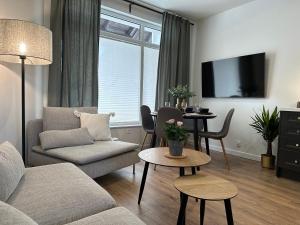 Abrahama Green House