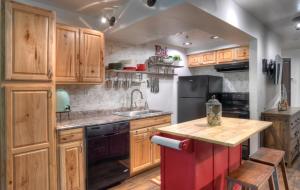 Tamarron Gambel Oak 757 - 4th Hole Hideaway - Durango CO