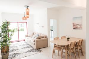 Beachside Breeze Apartament in Costa da Caparica