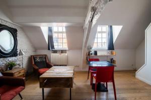 Appartements SOUVENIRS VIEUX LILLE Apartment 2 Chambres 24H24H Access : photos des chambres