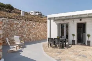 Parikia's Sunlight 2bedroom House - Krotiri