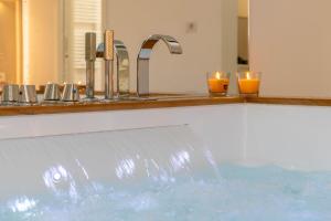 Chambre Double avec Baignoire Spa