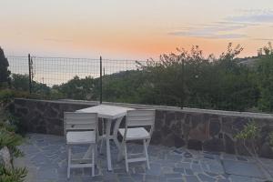 Apartment with garden in Pianoconte -Lipari