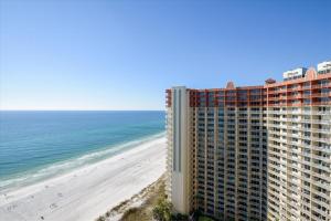 Shores of Panama 2025 - 1 Bedroom Bunks Sleeps 6, Reserved Parking, Free Fun! condo