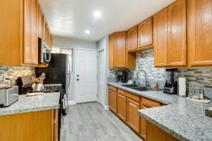Welcoming South Lake Tahoe Rental Near Beaches