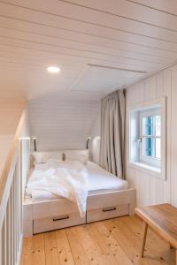 SCHILCHERLANDLEBEN - Weingartenhaus